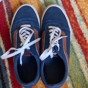 Men size 8 blue and brown Vans